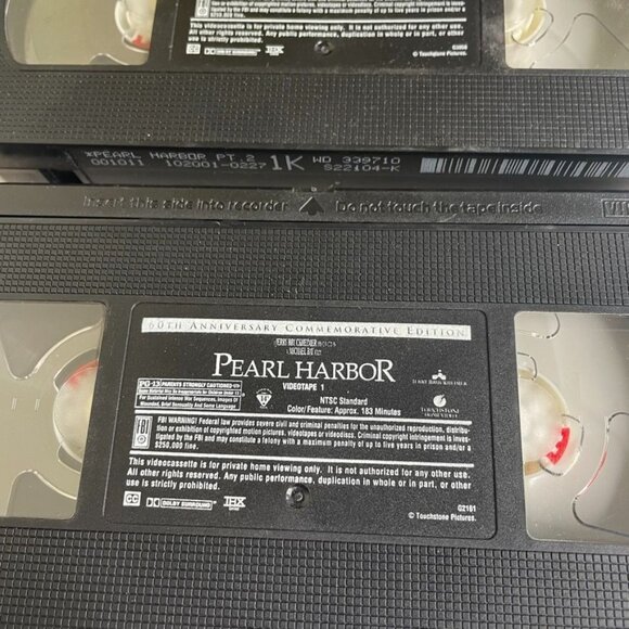Pearl Harbor Commemorative Edition 2 VHS Set 2001 PG13 u Ben Affleck Kate Beckin - Picture 5 of 5